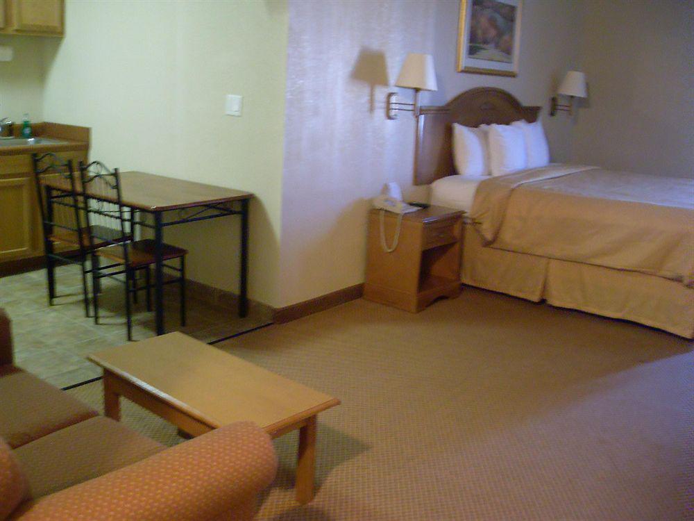Comfort Suites Tyler South Habitación foto
